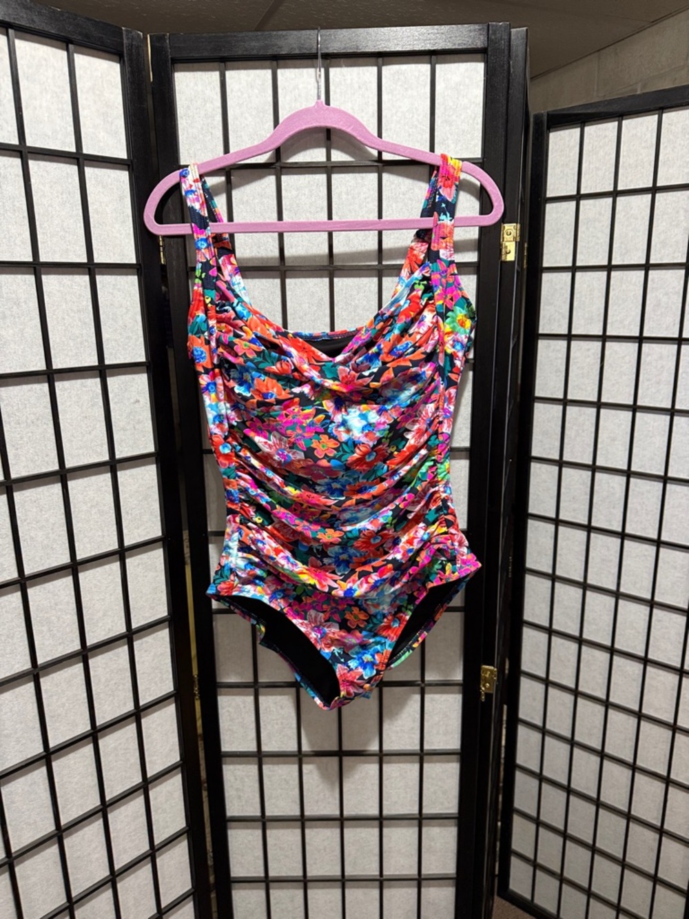 Island Pearl Floral One-Piece Swimsuit - Multicolor Size 16